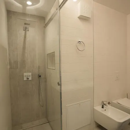 Grandstay Apartments Durres Exterior photo