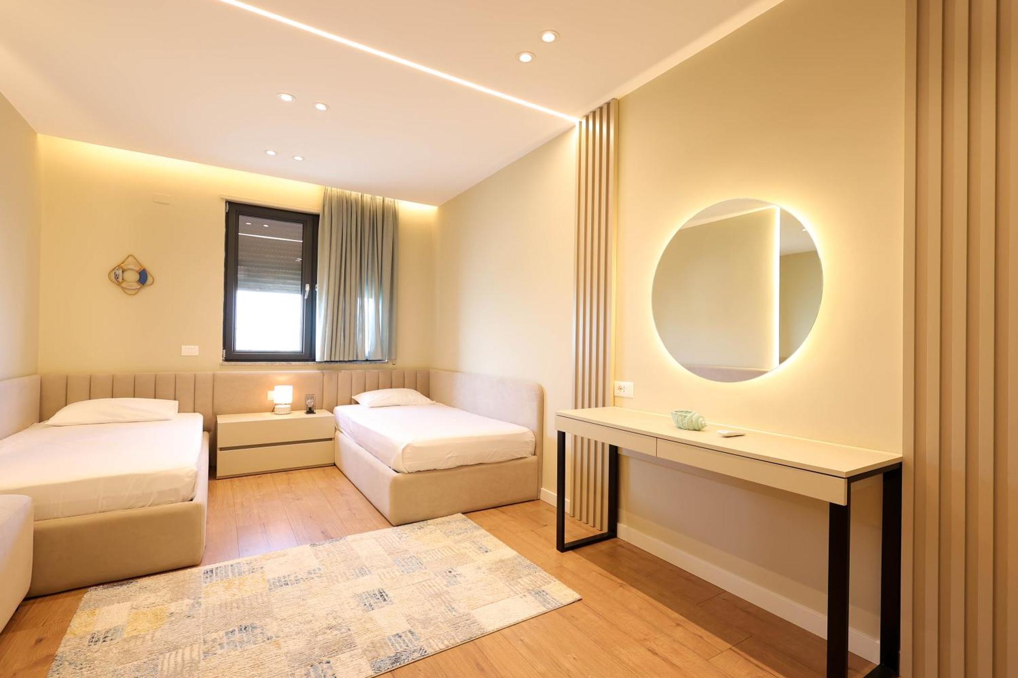 Grandstay Дуррес
